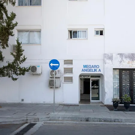 Urban Promitheos Apartment *